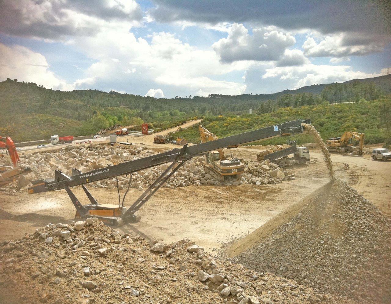 Pila de orugas 8042T
